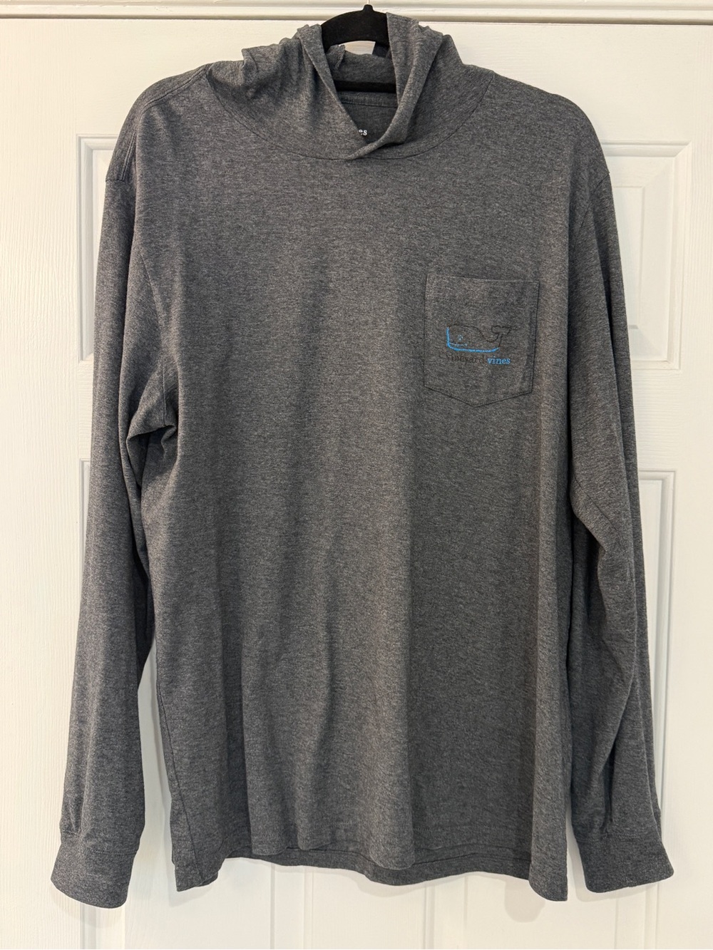 Vineyard Vines Men's Gray Long-Sleeve Hooded Pocket Shirt Large